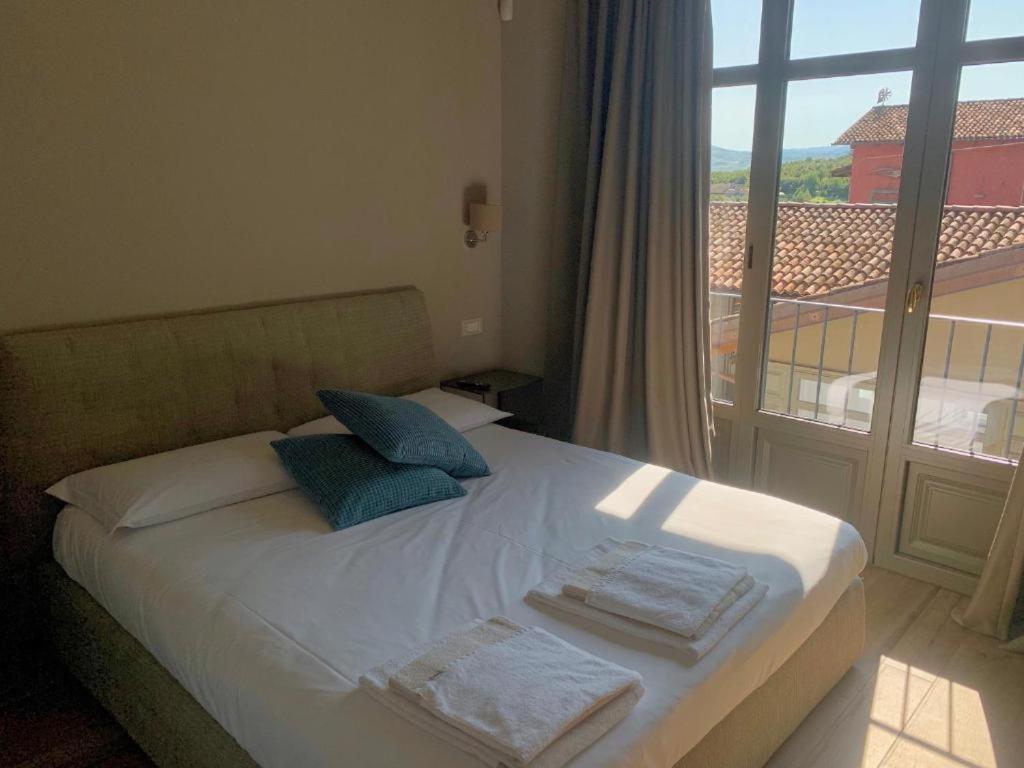 Apartamento Dimora San Carlo Roddi Habitación foto